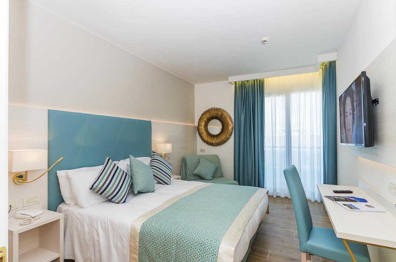 Hotel Montecarlo Bibione Eksteriør billede